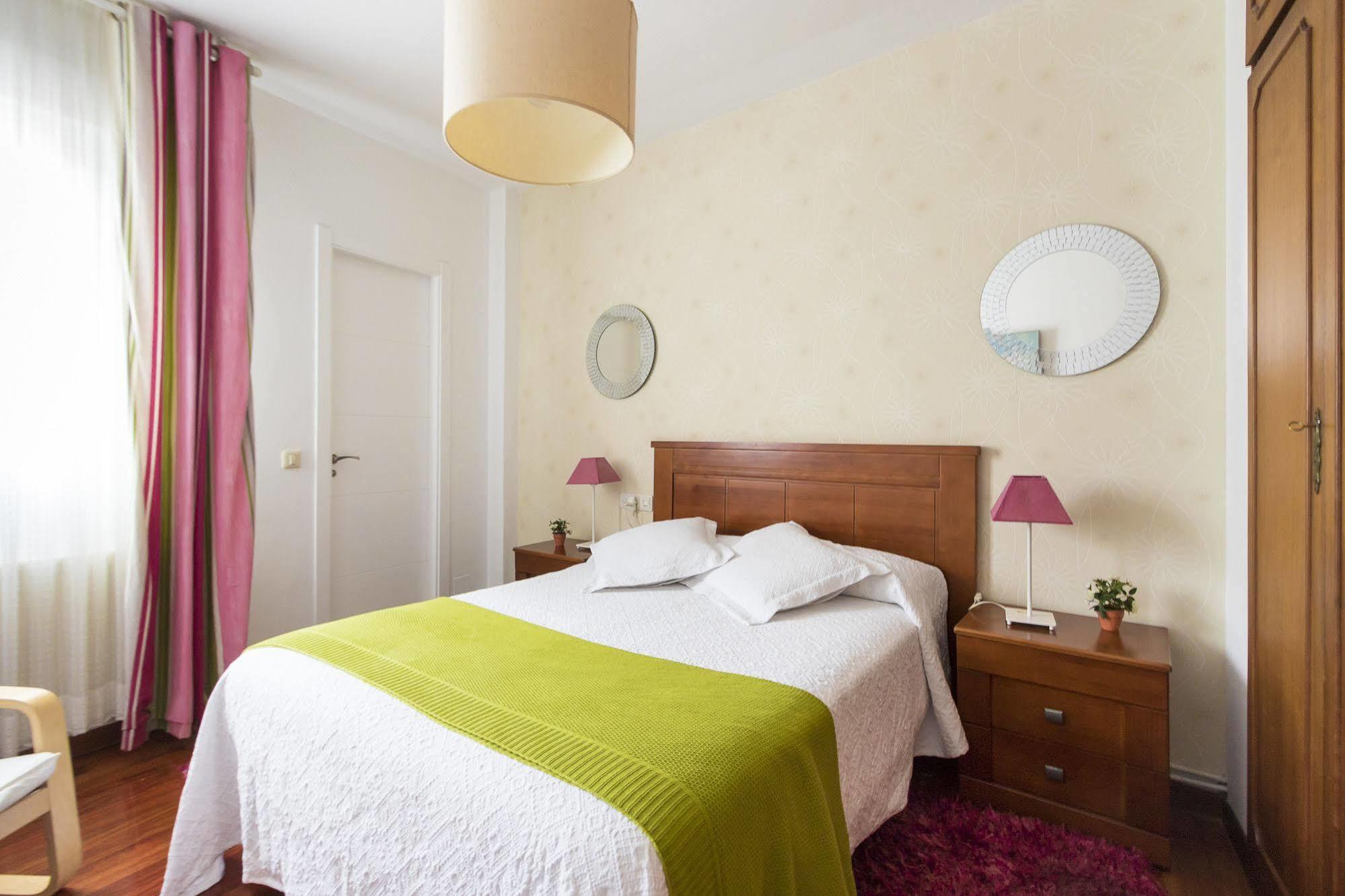 Hostal La Carballinesa Santiago de Compostella Buitenkant foto